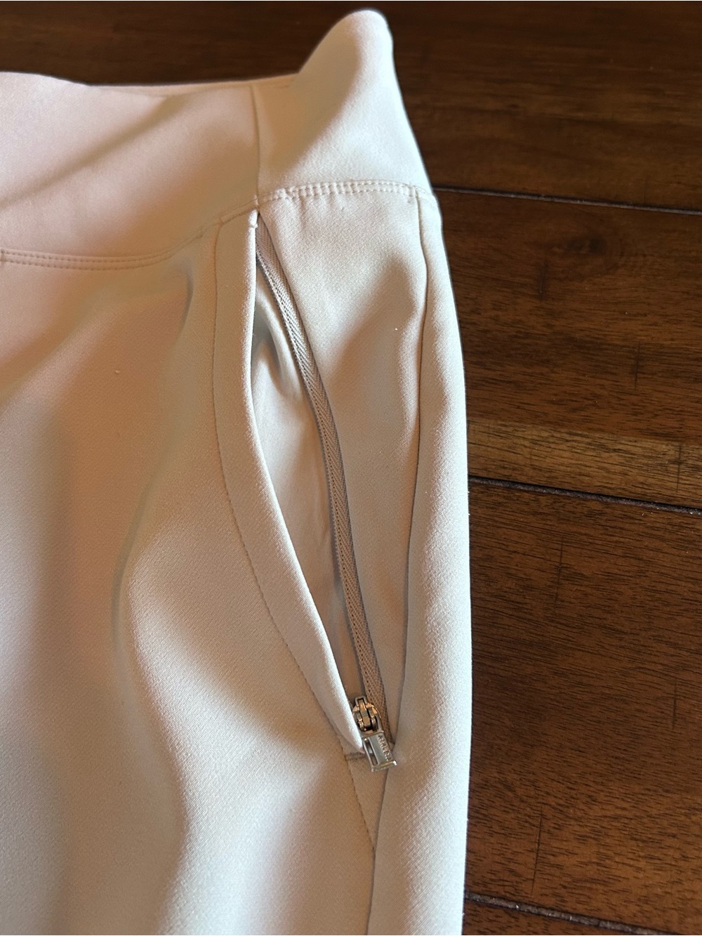 Athleta Endless High Rise Pants Size 8 Cream MSRP 109.00 - Picture 10 of 14